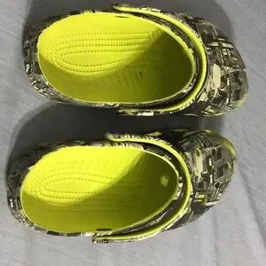 Men’s size 8 Wmns 10, yellow with black and white city pattern Nike Air Jordan 1 Mid Shoes Black White Yellow Ochre DQ8426  main image 4